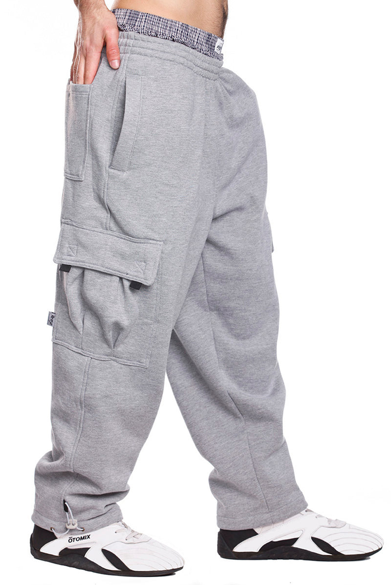 Stay cozy in Pro 5 Fleece Cargo Heather Grey Pants. Soft 60/40 Cotton/Poly blend for warmth. Front & cargo pockets, elastic waist. Sizes S-5XL.